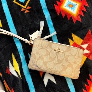 Coach Signature Beige Wristlet